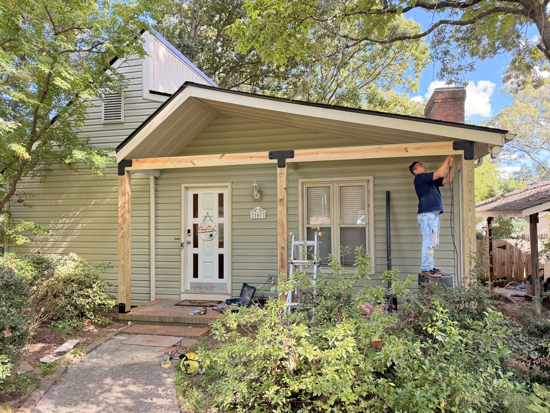A fresh finish for the garden building. &mdash; project photograph