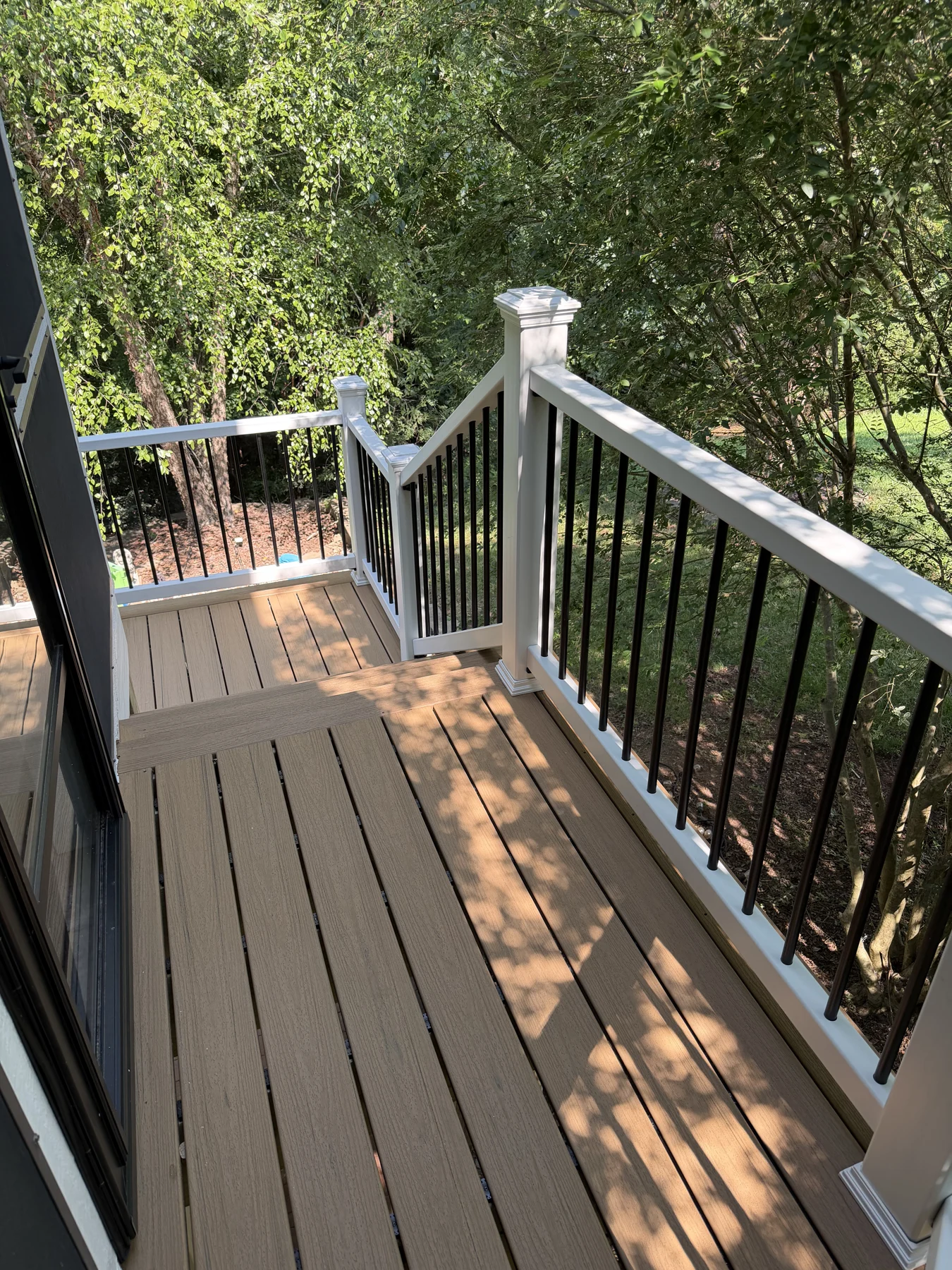 Connected from porch to garden. &mdash; project photograph
