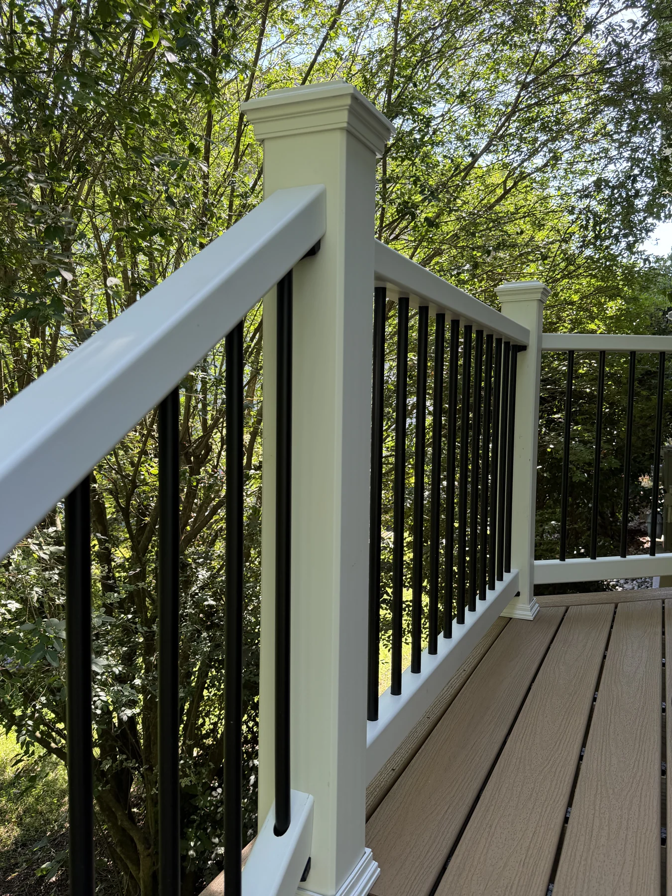 Connected from porch to garden. &mdash; project photograph